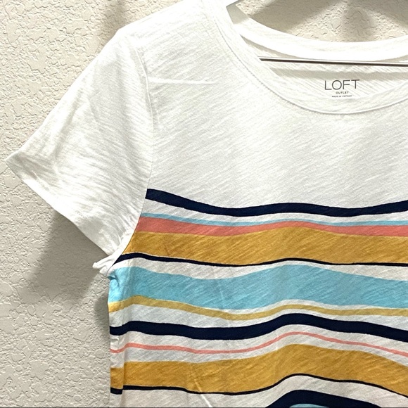 NWT Loft Outlet Wavy Striped Tissue Cotton Tee- Medium - Picture 2 of 12